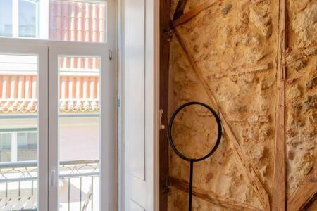Old Town Chiado Balcony Aircon By Ld Apartments ลิสบอน ภายนอก รูปภาพ